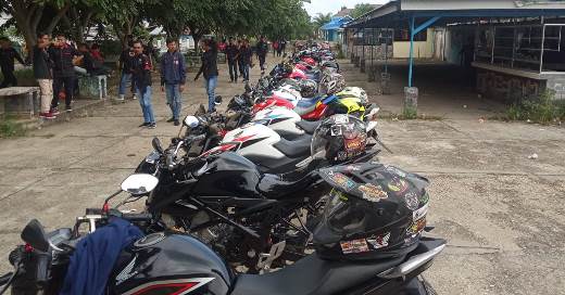 Kopdargab ke-3 para bikers Honda CB15R StreetFire Jari-jari se-Riau