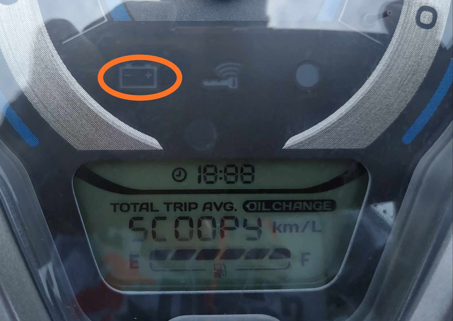 Honda Community - Fungsi Indikator Aki Di All New Honda Scoopy Dengan